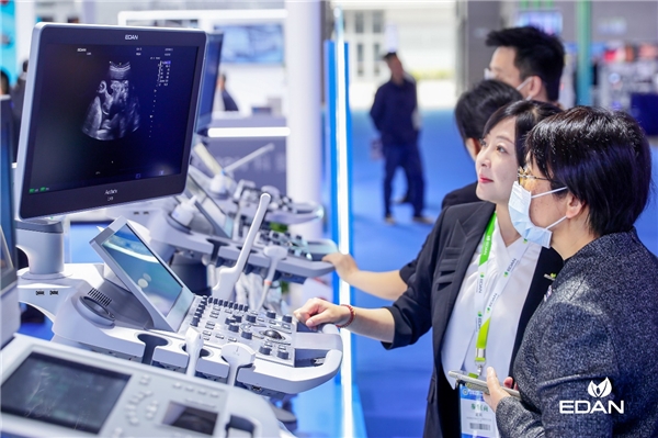 大疆（DJI）OsmoPocket4：口袋中的影像革命